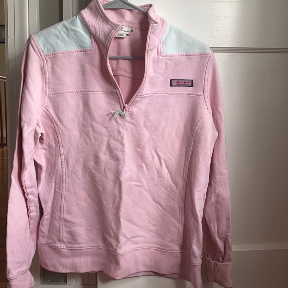 Vineyard vines sweatshirt